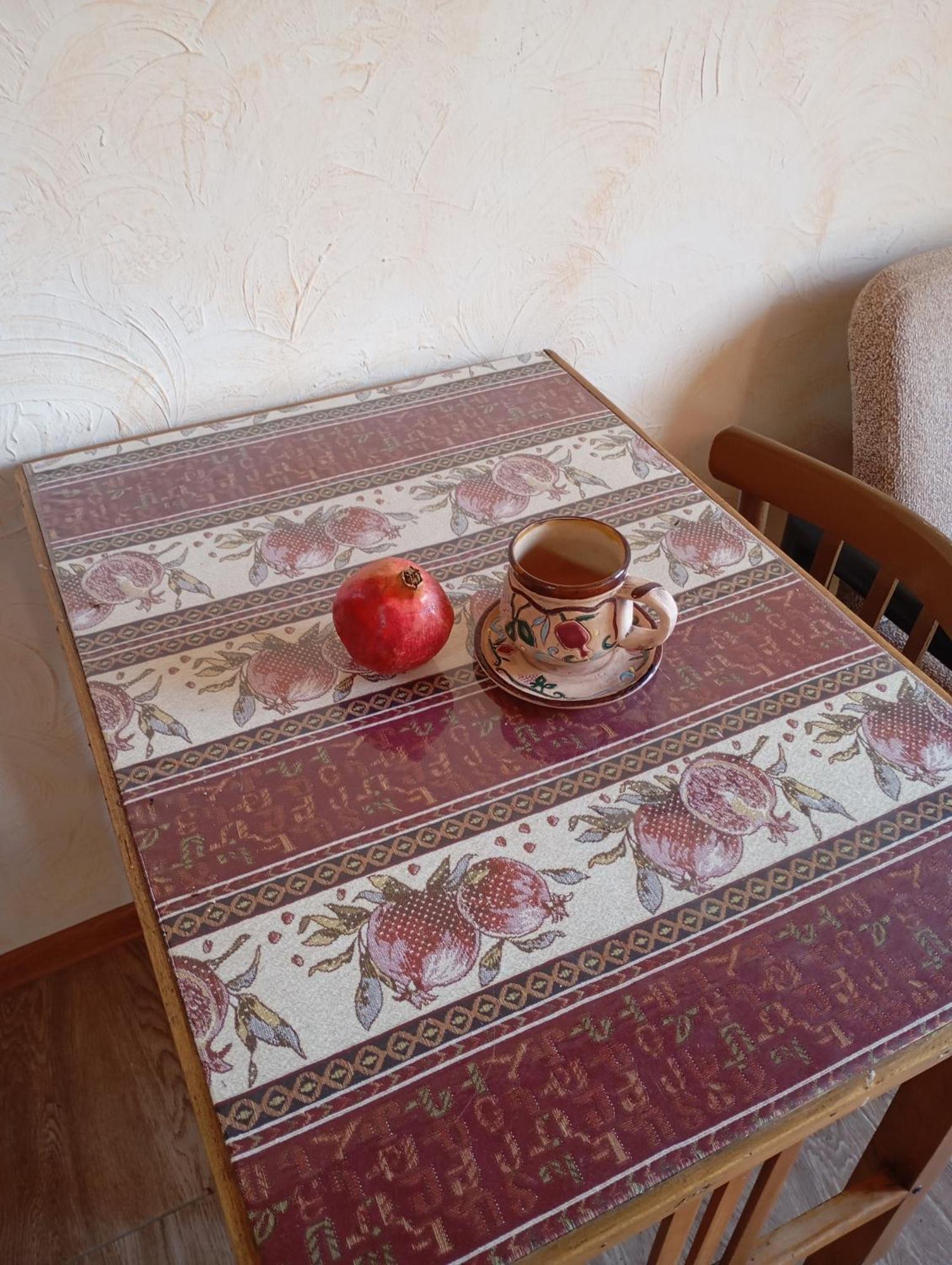 Family Hotell Dilijan Eksteriør bilde